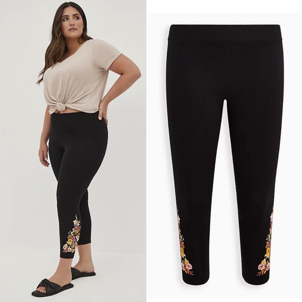 TORRID CROP PREMIUM LEGGING - GARDEN PLACEMENT PRINT BLACK